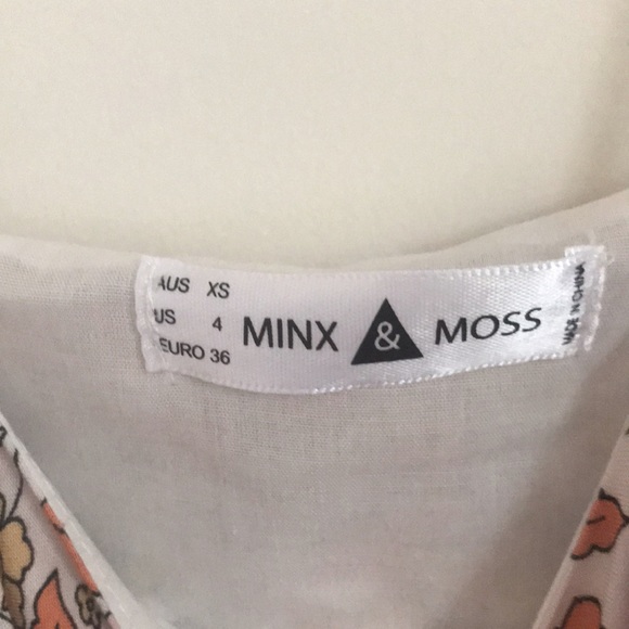 Minks & moss pink floral dress XS (brand new) - Picture 4 of 4